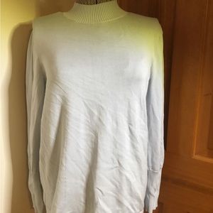 J. McLaughlin light bluish grayish sweater w/ shoulder pleats & long cuffs sz L